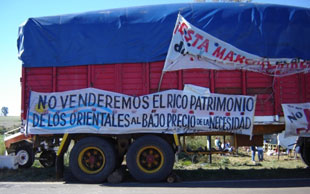 Corte da ponte de Gualeguaychu / Foto: Indymedia Arxentina