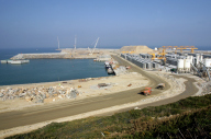 O crédito para o Porto Exterior da Coruña será "exactamente igual" ao de Xixón