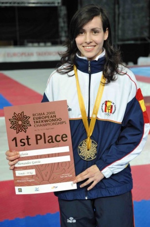 Estefanía Hernández, coa súa medalla