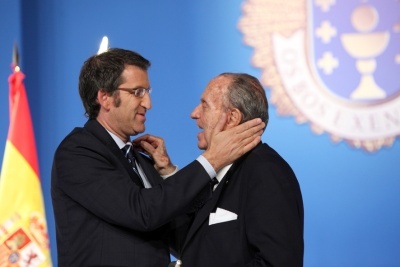 Feijoo entrega a Medalla de Galiza a Manuel Fraga