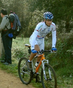 Rabuñal  facendo o Camiño de Santiago en bicicleta de montaña