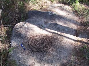 Petroglifo atopado na Eira de Ramos