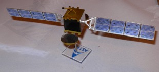 Maqueta dun dos satélites de SES-Astra
