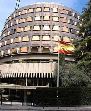 O goberno vasco consideran que a decisión do Constitucional responde a unha "decisión persoal" de Zapatero