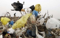 Os estados do mundo están a tomar medidas para reducir o uso do plástico