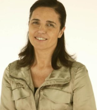 Pilar Rojo estreouse este 1 de abril como presidenta do Parlamento