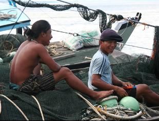 Mariñeiros indonesios, expertos no seu traballo, pero explotados en Europa