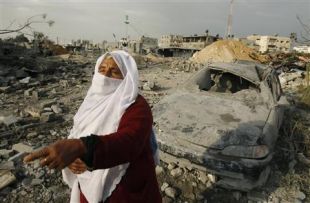 O Exército israelí bombardeou Gaza este luns por terceiro día consecutivo