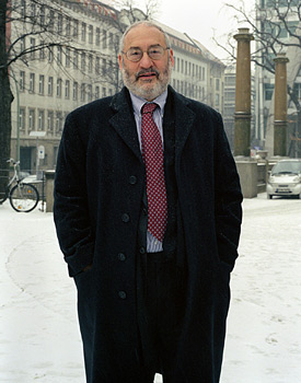 Joseph Stiglitz premio Nobel de Economía 2001