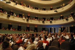 O acto desenvolveuse no Teatro Principal de Compostela