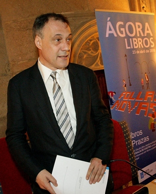 Roberto Varela, na presentación do evento, este martes