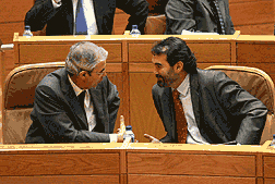 Touriño e Quintana falando no Parlamento