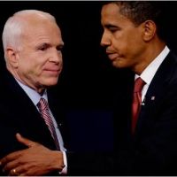O republicano McCain e o demócrata Obama / NYT