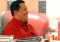 Hugo Chávez presenta 'Aló presidente'