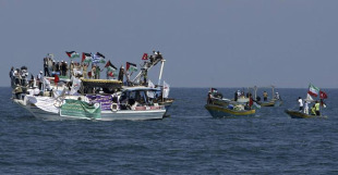 O convoi humanitario chamado "flotilla da liberdade" levaba 10 mil toneladas de axuda humanitaria a Gaza