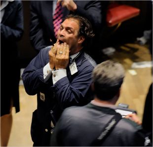 Wall Street caeu case un 7% este luns