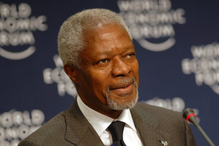 Kofi Annan, presidente do Foro Global Humanitaria, será un dos que teña voz na cita de Davos