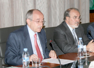 Imaxe de arquivo: Miguel Fernández Ordóñez, gobernador do Banco de España e Pedro Solbes, Ministro de Economía