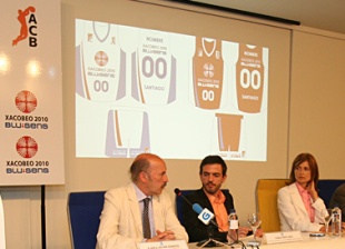 Presentación de patrocinadores e equipación do Obradoiro, o pasado xoves