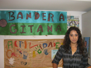 Banessa Giménez traballa de mediadora na Fundación Secretariado Xitano