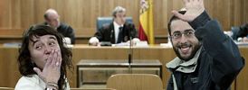 Ugio Caamanho e Giana Gomes nun momento do xuízo celebrado a semana pasada
