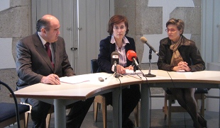 Carbonell, Veiguela e Legerén, na presentación da Guía de Salarios