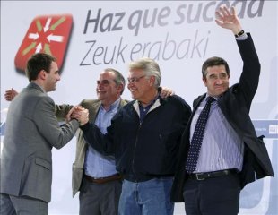 Felipe González estivo en Eibar apoiando a Patxi López