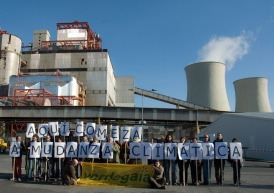 En Galiza, as emisións de gases invernadoiro por habitante son de 12,4 toneladas, fronte ás 9,9 do Estado