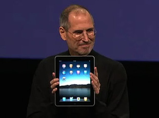 Steve Jobs amosa o iPad / Apple.com