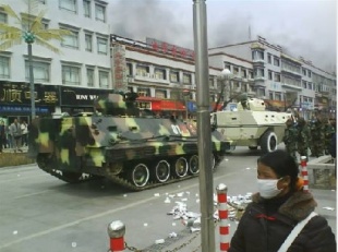 As forzas de seguridade chinesas reprimiron as protestas