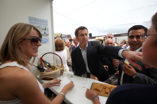 O presidente da Xunta visitou esta fin de semana a Feira do Viño de Monterrei