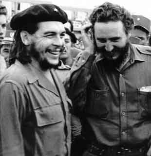 O guerrilleiro de Serra Maestra, con Fidel Castro