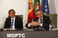 Blanco xa anunciara, canda o seu hom&oacute;logo portugu&eacute;s, a dificultade de cumprir prazos