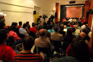Imaxes da roda de prensa dos voceiros de II, ofrecida o venres pola tarde no Clube de Amigos da Unesco de Madrid