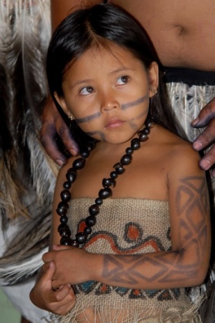 Rapariga da etnia Terena nos Jogos dos Povos Indígenas / Imaxe: Valter Campanato / ABr