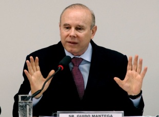 O ministro brasileiro da Fazenda, Guido Mantega, coordinador da xuntanza