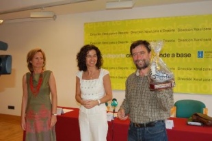 Marta Souto, Ánxela Bugallo e Francisco Villanueva, na recepción