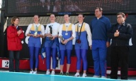As campioas do equipo búlgaro, con Marta Souto