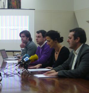 Ánxela Bugallo e Luis Bará na presentación da web