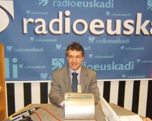 Íñigo Urkullu, nunha entrevista en Radio Euskadi