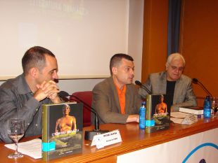 Miguel Martín, Manuel Vieites e Víctor Freixanes, este mércores na presentación