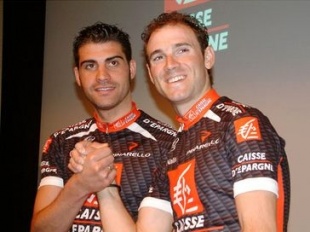 Foto de equipo, con Valverde, do Caisse d'Épargne