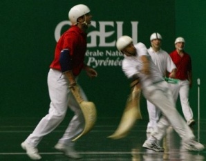 O goberno español non quere que os deportistas vascos compitan a nivel internacional (Foto: xogo de pelota vasca)