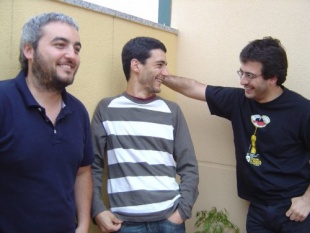 O home bala (David Rodríguez, Noli Moo e Félix Rodríguez), unha das últimas incorporacións con 'Escoitando a Machín'