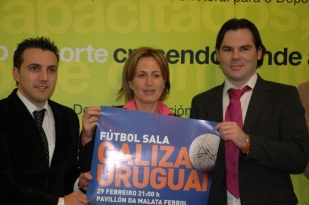 Bruno García (esquerda) e Javi Pardeiro coa directora xeral para o Deporte