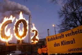 Protesta de Greenpeace, en Alemaña, contra a proliferación de centrais térmicas
