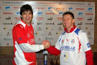 Manu e Alemão na presentación das camisolas