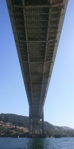 A Ponte de Rande, pola que pasa a AP9, chegando a Vigo / Flickr: bluguia_pablo