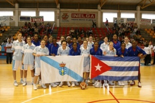 Antes de comezar o encontro Galiza-Cuba de mulleres