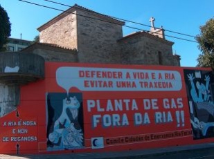 Un mural anti-Reganosa, fotografado por A Pintega (Flickr)